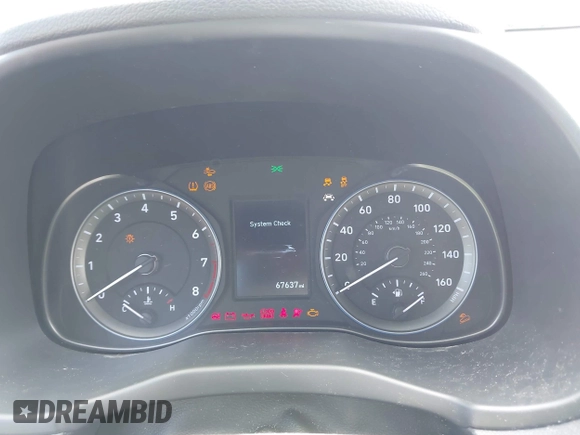 2021 Hyundai Kona SE with VIN KM8K12AA7MU638068, listed as a IAAI auction lot 42012280 with 67,637 mi miles and . Bid and sale history available at DreamBid. Image 7.