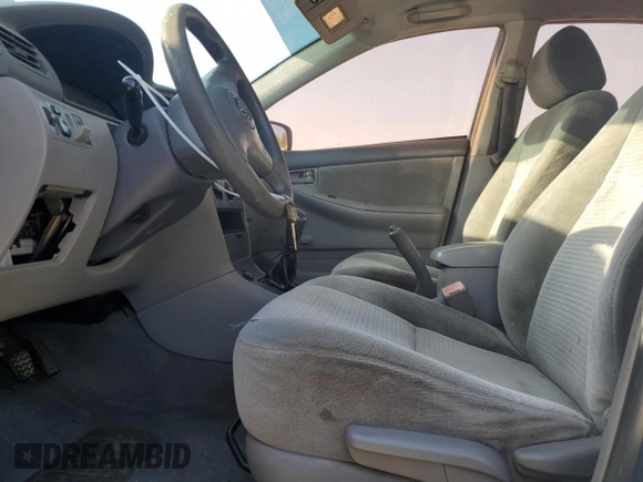 2005 Toyota Corolla CE with VIN 1NXBR32E15Z398825, listed as a Copart auction lot 53497925 with 299,999 mi miles and Clean title. Bid and sale history available at DreamBid. Image 7.