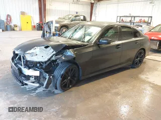 2024 BMW 3 Series 330i xDrive with VIN 3MW89FF08R8E46559, listed as a IAAI auction lot 41032964 with Not Provided miles. Bid and sale history available at carsss.com. Image 18.