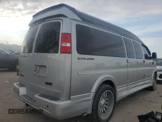 2020 GMC Savana Cargo Van with VIN 1GTW7BFG2L1262154, listed as a Copart auction lot 75292064 with 0 mi miles and Non Repairable. Bid and sale history available at carsss.com. Image 3.