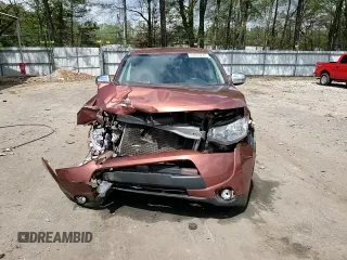2014 Mitsubishi Outlander SE z VIN JA4AD3A35EZ018395, wystawiony jako Copart lot #51645775 z przebiegiem 159 641 mil mil oraz Szkoda całkowita • Salvage title. Historia ofert i sprzedaży dostępna na DreamBid. Obrazek 14.