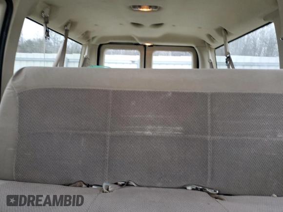 2006 Ford Econoline Passenger XL with VIN 1FBNE31L76HA02327, listed as a Copart auction lot 47425455 with 186,476 mi miles and Salvage title. Bid and sale history available at DreamBid. Image 10.
