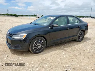 2013 Volkswagen Jetta SE с VIN 3VWDX7AJ3DM434233, выставлен на аукционе Copart как лот 60697485 с пробегом 74 333 миль миль и Списание • Salvage title. История ставок и продаж доступна на DreamBid. Изображение 1.