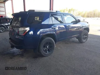 2021 Toyota 4Runner SR5 with VIN JTEMU5JR3M5933542, listed as a IAAI auction lot 41940744 with 68,462 mi miles and . Bid and sale history available at DreamBid. Image 4.