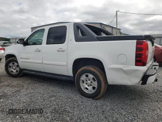 2007 Chevrolet Avalanche LT w/3LT with VIN 3GNEC12007G316172, listed as a Copart auction lot 71780344 with 174,269 mi miles and Salvage Title. Bid and sale history available at carsss.com. Image 2.