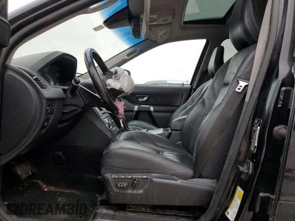 2014 Volvo XC90 R-Design with VIN YV4952CF0E1684728, listed as a Copart auction lot 47172354 with 143,345 mi miles and Salvage Title. Bid and sale history available at DreamBid. Image 7.