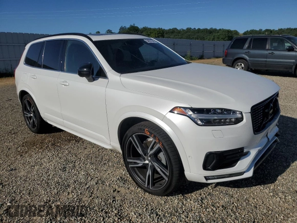 2017 Volvo XC90 R-Design with VIN YV4A22PM4H1173929, listed as a Copart auction lot 54051945 with 82,639 mi miles and Salvage title. Bid and sale history available at DreamBid. Image 4.