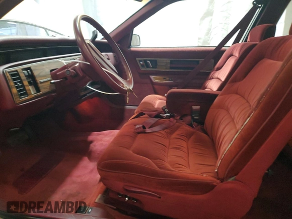 1989 Buick Regal with VIN 2G4WD14W0K1430553, listed as a Copart auction lot 72732454 with 83,088 mi miles and Clean Title. Bid and sale history available at DreamBid. Image 7.