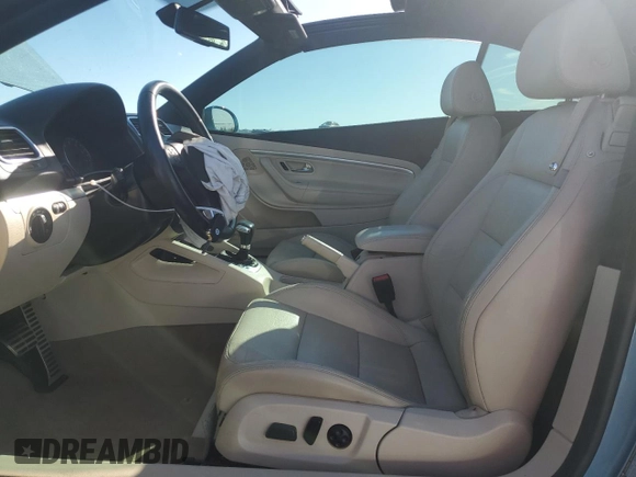 2007 Volkswagen Eos 3.2L with VIN WVWDB71F67V032777, listed as a Copart auction lot 53684035 with 98,537 mi miles and Salvage Title. Bid and sale history available at DreamBid. Image 7.