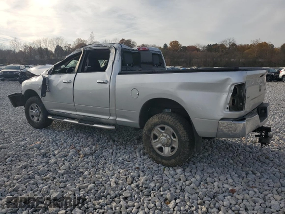 2018 Ram 2500 SLT с VIN 3C6UR5DL3JG395000, выставлен на аукционе Copart как лот 78181684 с пробегом 84 964 миль миль и Списание • Salvage title. История ставок и продаж доступна на DreamBid. Изображение 2.