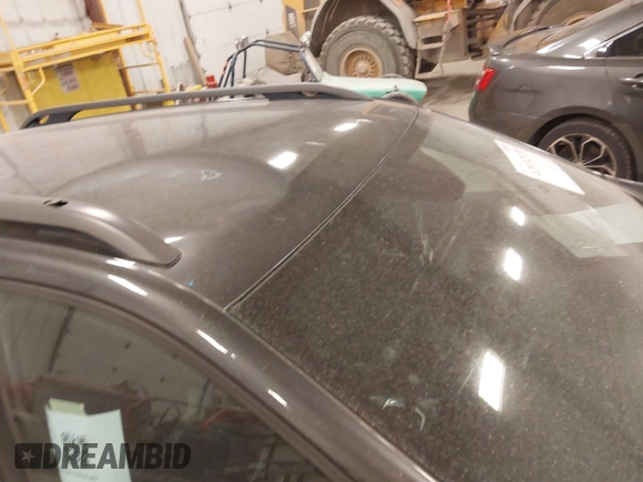 2015 Jeep Cherokee Trailhawk с VIN 1C4PJMBSXFW525218, выставлен на аукционе IAAI как лот 42032130 с пробегом 164 289 миль миль и . История ставок и продаж доступна на DreamBid. Изображение 6.