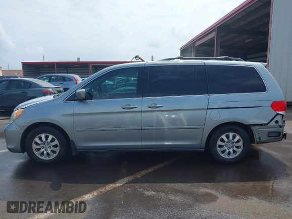 2010 Honda Odyssey EX-L with VIN 5FNRL3H6XAB061092, listed as a IAAI auction lot 41645143 with 165,941 mi miles. Bid and sale history available at carsss.com. Image 15.