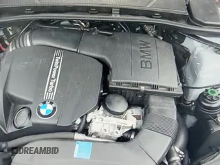 2011 BMW 3 Series 335i с VIN WBADX7C5XBE242018, выставлен на аукционе IAAI как лот 42448371 с пробегом 69 043 миль миль и . История ставок и продаж доступна на DreamBid. Изображение 11.