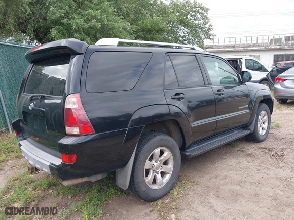 2005 Toyota 4Runner SR5 with VIN JTEBU14R158048851, listed as a IAAI auction lot 41956046 with 1 mi miles. Bid and sale history available at carsss.com. Image 4.