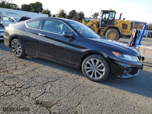 2013 Honda Accord Cpe EX-L with VIN 1HGCT2B89DA011759, listed as a Copart auction lot 86122264 with 183,428 mi miles and Salvage Title. Bid and sale history available at carsss.com. Image 4.