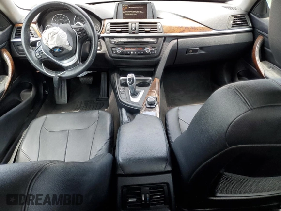 2014 BMW 4 Series 428i xDrive z VIN WBA3N9C56EF722472, wystawiony jako Copart lot #59873185 z przebiegiem 129 926 mil mil oraz Szkoda całkowita • Salvage title. Historia ofert i sprzedaży dostępna na DreamBid. Obrazek 8.