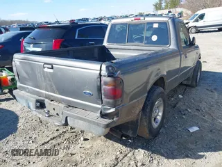 1998 Ford Ranger XL z VIN 1FTYR10C2WUC81681, wystawiony jako IAAI lot #41622094 z przebiegiem 327 406 mil mil oraz . Historia ofert i sprzedaży dostępna na DreamBid. Obrazek 4.