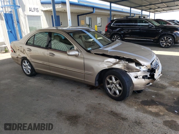 2002 Mercedes-Benz C 230/260/280/320 z VIN WDBRF61J12F232217, wystawiony jako Copart lot #58624275 z przebiegiem 90 495 mil mil oraz Szkoda całkowita • Salvage title. Historia ofert i sprzedaży dostępna na DreamBid. Obrazek 4.