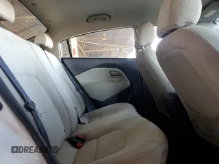 2013 Kia Rio SX z VIN KNADN4A31D6273449, wystawiony jako Copart lot #56802975 z przebiegiem 162 913 mil mil oraz Szkoda całkowita • Salvage title. Historia ofert i sprzedaży dostępna na DreamBid. Obrazek 10.