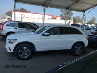 2022 Mercedes-Benz GLC 300 с VIN W1N0G8DB5NV390201, выставлен на аукционе IAAI как лот 42131813 с пробегом 32 377 миль миль и . История ставок и продаж доступна на DreamBid. Изображение 14.