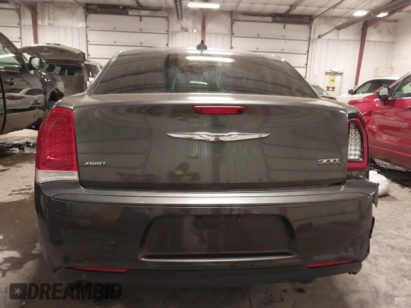 2015 Chrysler 300 with VIN 2C3CCAGG2FH892368, listed as a IAAI auction lot 41081072 with 111,892 mi miles. Bid and sale history available at carsss.com. Image 17.