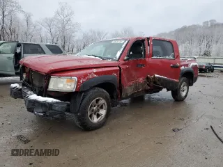 2008 Dodge Dakota SXT z VIN 1D7HW38K58S520452, wystawiony jako Copart lot #84639784 z przebiegiem 167 348 mil mil oraz Szkoda całkowita • Salvage title. Historia ofert i sprzedaży dostępna na DreamBid. Obrazek 1.
