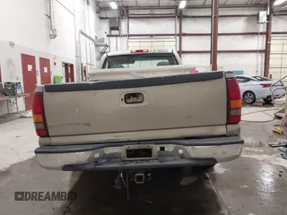 1999 Chevrolet Silverado 1500 LT with VIN 1GCEK14T8XE192646, listed as a IAAI auction lot 41777519 with 289,532 mi miles. Bid and sale history available at carsss.com. Image 17.