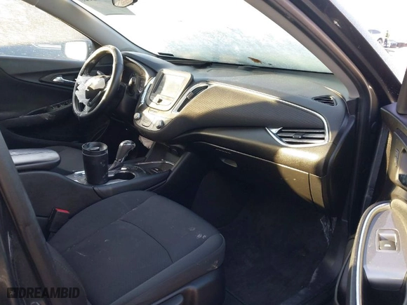 2018 Chevrolet Malibu LT with VIN 1G1ZD5ST6JF139640, listed as a IAAI auction lot 41362125 with 129,341 mi miles. Bid and sale history available at carsss.com. Image 5.