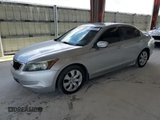2008 Honda Accord EX-L z VIN 1HGCP26808A070137, wystawiony jako Copart lot #60093495 z przebiegiem 119 417 mil mil oraz Szkoda całkowita • Salvage title. Historia ofert i sprzedaży dostępna na DreamBid. Obrazek 1.
