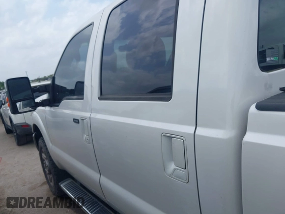 2015 Ford F-250 Lariat z VIN 1FT7W2B65FED52108, wystawiony jako IAAI lot #41940424 z przebiegiem 257 569 mil mil oraz . Historia ofert i sprzedaży dostępna na DreamBid. Obrazek 14.