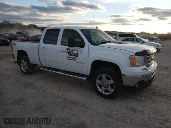 2012 GMC Sierra 2500HD SLT with VIN 1GT121C88CF199581, listed as a Copart auction lot 82166664 with 169,367 mi miles and Clean title. Bid and sale history available at DreamBid. Image 4.