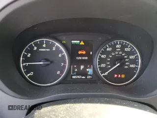 2018 Mitsubishi Outlander ES z VIN JA4AZ2A35JZ008634, wystawiony jako Copart lot #87673985 z przebiegiem 65 767 mil mil oraz Nie do naprawy • Non repairable. Historia ofert i sprzedaży dostępna na DreamBid. Obrazek 9.