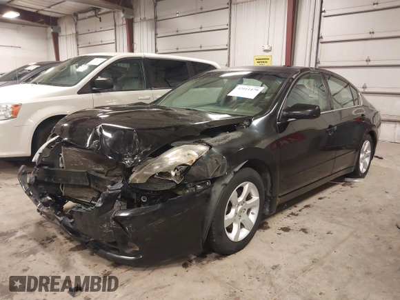 2007 Nissan Altima S with VIN 1N4AL21E77C144161, listed as a IAAI auction lot 42011479 with 175,942 mi miles and . Bid and sale history available at carsss.com. Image 19.