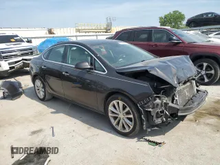 2013 Buick Verano Group z VIN 1G4PS5SK5D4236092, wystawiony jako Copart lot #61350275 z przebiegiem 130 376 mil mil oraz Szkoda całkowita • Salvage title. Historia ofert i sprzedaży dostępna na DreamBid. Obrazek 4.