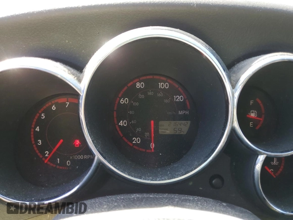 2004 Pontiac Vibe with VIN 5Y2SL62894Z413624, listed as a Copart auction lot 77539974 with 216,442 mi miles and Salvage Title. Bid and sale history available at carsss.com. Image 9.