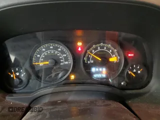 2014 Jeep Patriot Latitude z VIN 1C4NJRFB3ED661621, wystawiony jako Copart lot #47962365 z przebiegiem 125 576 mil mil oraz Szkoda całkowita • Salvage title. Historia ofert i sprzedaży dostępna na DreamBid. Obrazek 9.