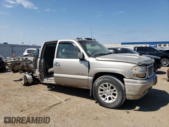 2003 GMC Sierra Denali z VIN 2GTFK69U831158334, wystawiony jako Copart lot #66320714 z przebiegiem Nie podano mil oraz Szkody całkowita. Historia ofert i sprzedaży dostępna na DreamBid. Obrazek 4.