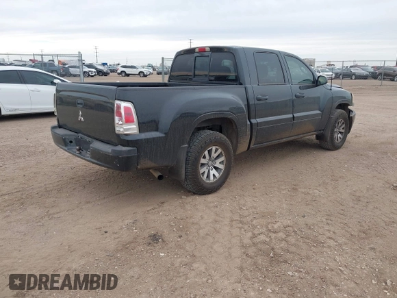 2008 Mitsubishi Raider LS z VIN 1Z7HC28K18S588457, wystawiony jako IAAI lot #41597701 z przebiegiem 155 343 mil mil oraz . Historia ofert i sprzedaży dostępna na DreamBid. Obrazek 4.