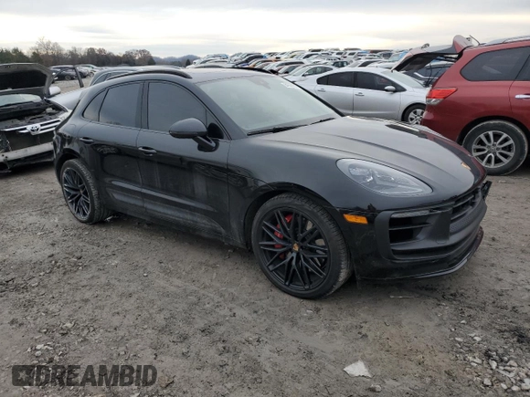 2023 Porsche Macan GTS z VIN WP1AF2A5XPLB57664, wystawiony jako Copart lot #84326964 z przebiegiem 27 209 mil mil oraz Czysty tytuł • Clean title. Historia ofert i sprzedaży dostępna na DreamBid. Obrazek 4.