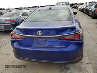 2022 Lexus ES 300h F Sport with VIN 58AGA1C12NU017408, listed as a Copart auction lot 74771444 with 11,885 mi miles and Salvage title. Bid and sale history available at DreamBid. Image 6.