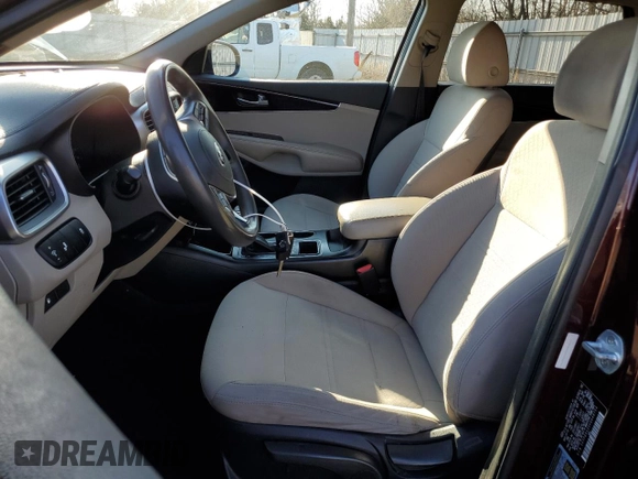 2019 Kia Sorento L with VIN 5XYPG4A3XKG448754, listed as a Copart auction lot 47989245 with 125,461 mi miles and Salvage Title. Bid and sale history available at DreamBid. Image 7.
