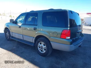 2003 Ford Expedition XLT with VIN 1FMFU16W93LB08888, listed as a IAAI auction lot 41290047 with 220,561 mi miles. Bid and sale history available at carsss.com. Image 3.