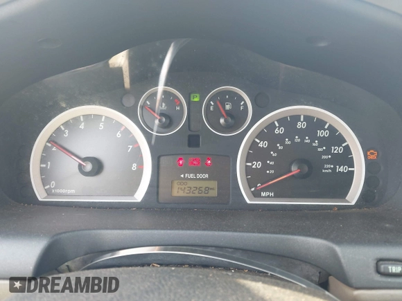 2005 Hyundai Santa Fe GLS with VIN KM8SC73E15U956552, listed as a IAAI auction lot 42003035 with 143,268 mi miles. Bid and sale history available at carsss.com. Image 7.