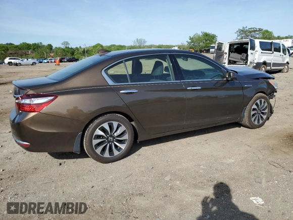 2017 Honda Accord with VIN JHMCR6F36HC017434, listed as a Copart auction lot 55267025 with 83,779 mi miles and Salvage title. Bid and sale history available at DreamBid. Image 3.