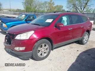 2011 Chevrolet Traverse 1LT z VIN 1GNKRGED7BJ309147, wystawiony jako IAAI lot #42104809 z przebiegiem 164 194 mil mil oraz . Historia ofert i sprzedaży dostępna na DreamBid. Obrazek 2.