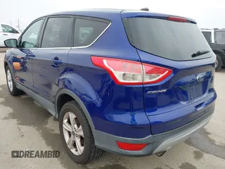 2016 Ford Escape SE z VIN 1FMCU0G94GUA22720, wystawiony jako IAAI lot #42163867 z przebiegiem 217 906 mil mil oraz . Historia ofert i sprzedaży dostępna na DreamBid. Obrazek 3.