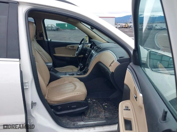 2012 Chevrolet Traverse LTZ with VIN 1GNKVLED7CJ292629, listed as a IAAI auction lot 41871007 with 183,673 mi miles. Bid and sale history available at carsss.com. Image 5.
