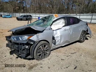 2020 Nissan Versa SV z VIN 3N1CN8EV6LL841350, wystawiony jako Copart lot #49413755 z przebiegiem Nie podano mil oraz Szkoda całkowita • Salvage title. Historia ofert i sprzedaży dostępna na DreamBid. Obrazek 1.