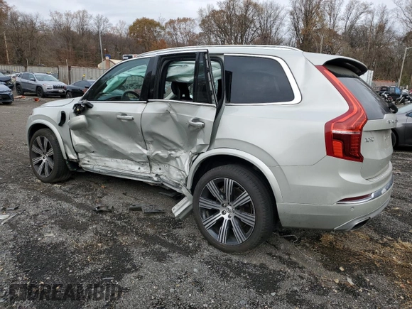 2021 Volvo XC90 Inscription Expression with VIN YV4BR0CL6M1747927, listed as a Copart auction lot 79391754 with 62,975 mi miles and Salvage Title. Bid and sale history available at carsss.com. Image 2.