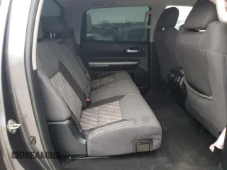 2018 Toyota Tundra 2WD SR5 with VIN 5TFEY5F18JX242054, listed as a Copart auction lot 43023045 with 127,640 mi miles and Salvage Title. Bid and sale history available at carsss.com. Image 10.